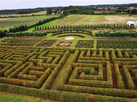 The Worlds 9 Most Incredible Mazes Readers Digest