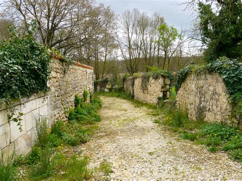 Ch Teauneuf Sur Charente Charente C T De L Glise Sai Flickr