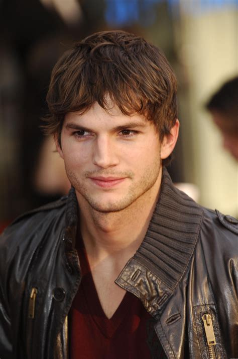 Ashton Kutcher High Quality Image Size 2848x4288 Of Ashton Kutcher Photos