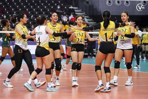 UAAP SEASON 85 UST Sweeps FEU To Notch First Womens Volleyball Win