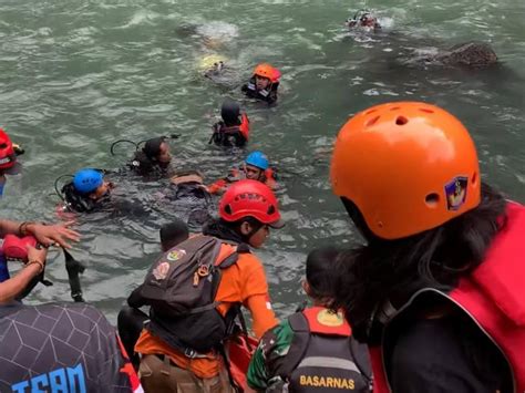 Mahasiswa Fti Umi Tewas Tenggelam Di Air Terjun Maros Ditemukan Tagar