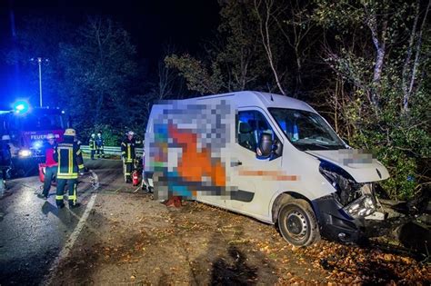 Polizei sucht für den Unfall bei Lenningen Zeugen 48 Jähriger bei