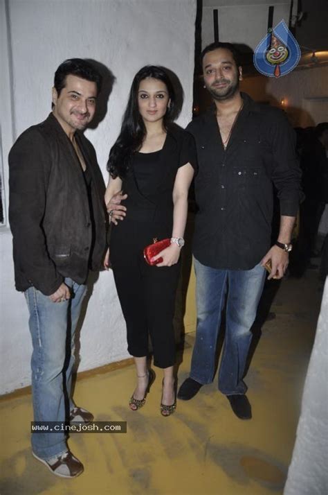 Bolly Celebs At Dabboo Ratnani Calendar Launch Photo Of