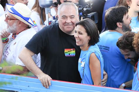 El Morreo De Medio Minuto De Antonio G Ferreras Y Ana Pastor Ebrios