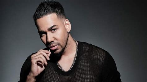 Discograf A De Romeo Santos