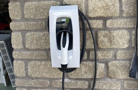 Indra Smart Pro Review This Ev Charger Gets It Right