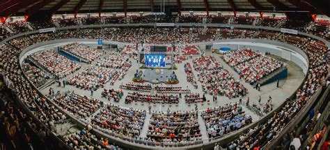 Dortmund Kongress Von Jehovas Zeugen Wieder Live In Dortmund Rhein