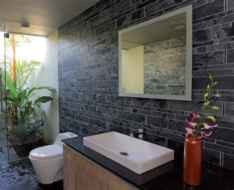 Be Inspired By These Natural Stone Bathroom Design Ideas