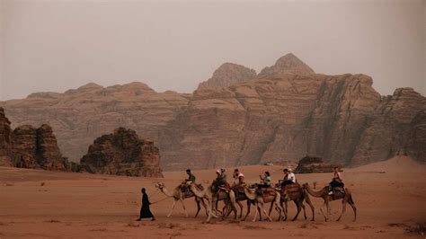 Come Vestirsi Nel Deserto Di Wadi Rum Consigli Utili Meeters