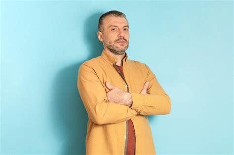 Premium Photo People Emotions Concept Portrait Of Serious Mature Man