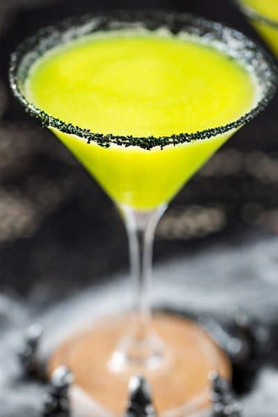 Witches Brew Halloween Cocktail - The Chunky Chef