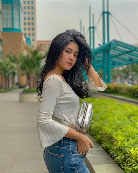 Yoriko Angeline Biodata Profil Fakta Umur Agama Pacar Film