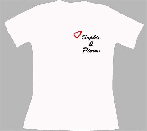 T Shirt Femme Personnalisé Avec Prénoms Et Coeur Idée Cadeau St