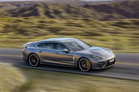 2018 Porsche Panamera Sedan Pricing & Features | Edmunds