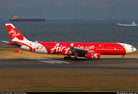 9M XXG AirAsia X Airbus A330 343 Photo By Shimizu Brothers ID 449123