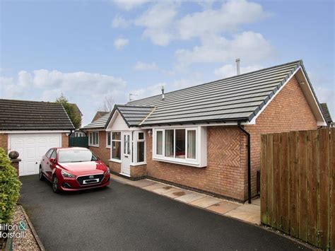 3 Bed Detached Bungalow For Sale In Clockhouse Avenue Burnley Bb10 £