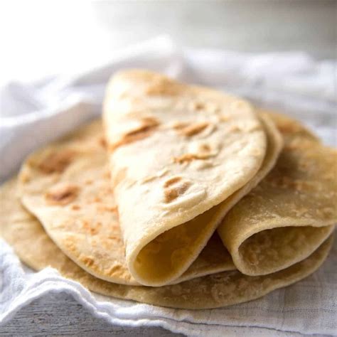 Easy Soft Flatbread Recipe (No Yeast) | RecipeTin Eats