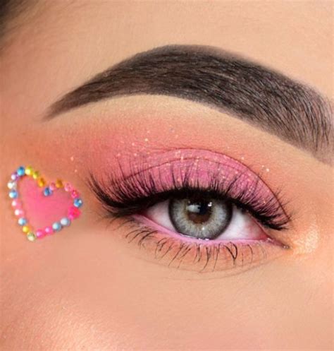 Trendy Eyeshadow Looks Pink Eyeshadow D Heart