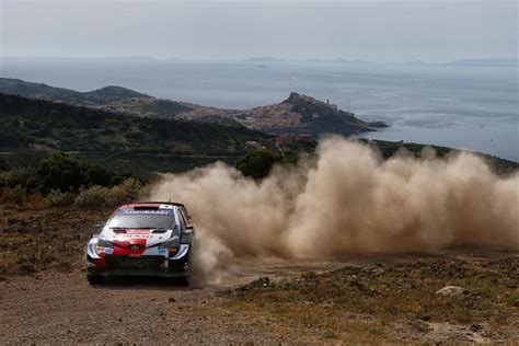 Rallye De Sardaigne Ogier En Patron Doubl Toyota Devant Neuville