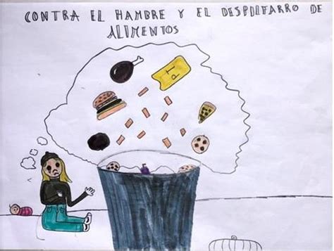 Entrega del premio Más Reflexivo en el VIII Concurso de Dibujo contra