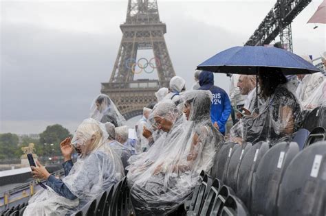 Parigi 2024 Céline Dion E Lady Gaga Alla Cerimonia Di Apertura Atteso