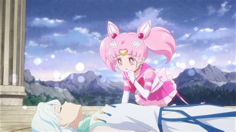 Sailor Chibi Moon Despierta A Helios Con Un Beso Youtube