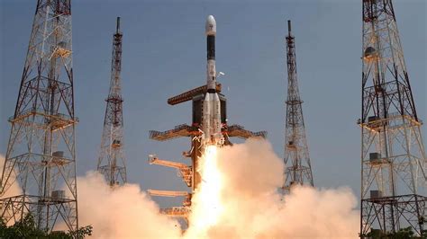 La Ma Trise De L Inde Dans L Espace Lancement R Ussi Par L Isro Du