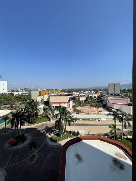 Amazing and Modern 1 Bedroom Condo With a Beautiful View