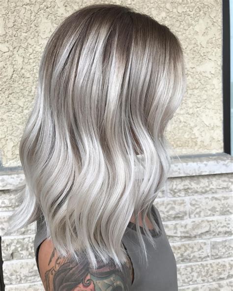 587 Likes 7 Comments Blondebalayage Specialist Dylanakendal