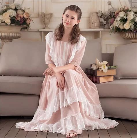 Free Shipping 2017 New Summer Princess Style Womens Long Nightgown