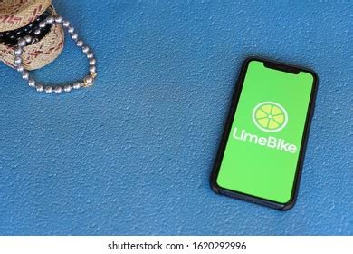 238 Limebike App Images, Stock Photos & Vectors | Shutterstock