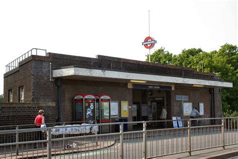 Upney Underground Station Lms Bowroaduk Flickr