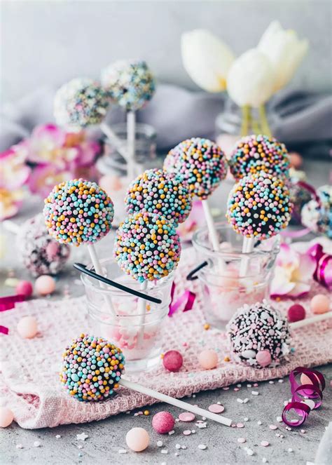 Icing Cake Pop Ideas