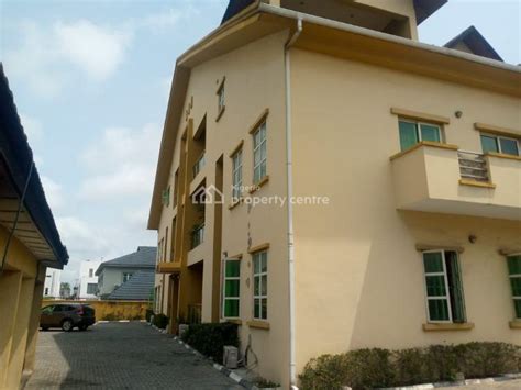 For Rent Newly Renovated Bedroom Flat Bq Around Lekki New Market