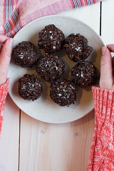 No Bake Blackstrap Molasses Chocolate Frog Cookies Crosby Foods