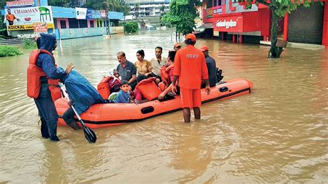 Kerala Floods Ndrf Deploys 18 Teams As Death Toll Rises