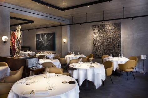 The Square Restaurant And Bar Design Awards