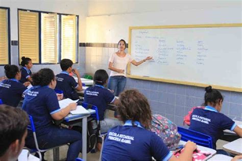 Concurso público oferta 3 mil vagas para área da Educação em Alagoas