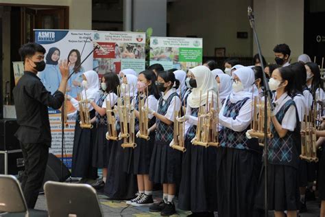 Angklung Jadi Google Doodle Kenali Sejarah Dan Jenis Jenisnya Genpi Co