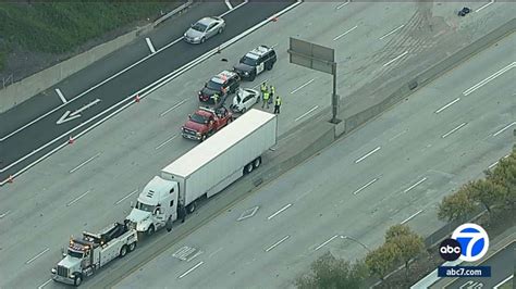 Glendale Accident Today Westbound Lanes Of 134 Freeway Shut Down In Glendale After Big Rig