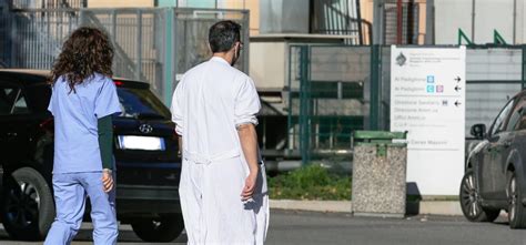 Coronavirus 182 Ricoverati E Sei Decessi Negli Ospedali Del Novarese