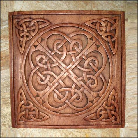 Sk 11 Celtic Knot Celtic Viking And Lamp Woodcraft Carvings Wood