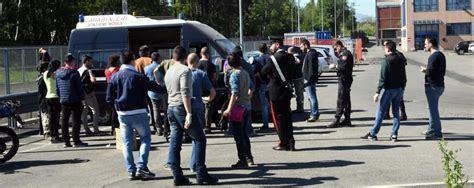 Spaccio Decine Di Carabinieri Nel Parco Groane Persone