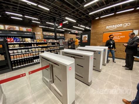 Amazon abre supermercado completo sem caixas e filas Negócios Tecnoblog