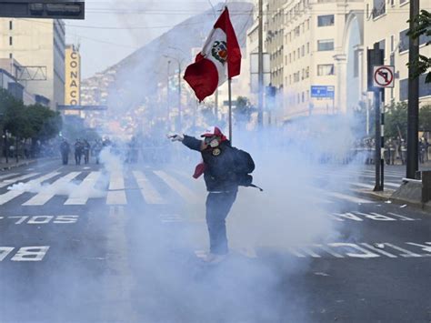 Protestas En Perú 2022 Siete Personas Muertas Y Paro Indefinido