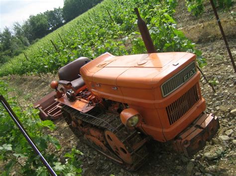 Tracteur A Chenille A Vendre Fiat F Vigneron Le Blog De Yann