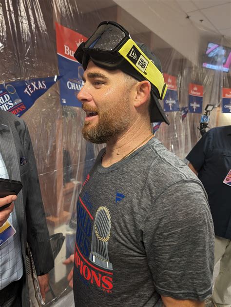 Report: Rangers Reliever Ian Kennedy Retiring - Sport Relay