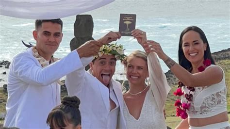 Fotos Fernando Godoy Se Cas Con Ornella Dalbosco En Rapa Nui Tecache Cl