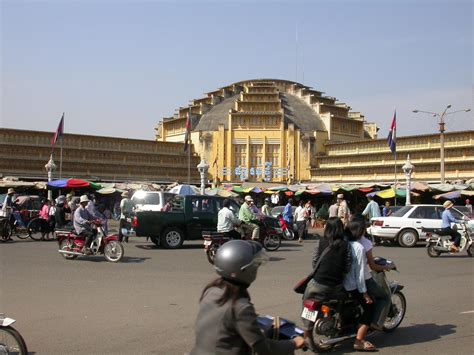 Phnom Penh Central Market (Phnom Penh, 1937) | Structurae