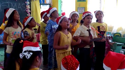 Isang Pamilya Tayo Ngayong Pasko Kids Cover W Ukulele Youtube